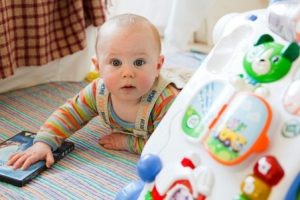 Nama Bayi Laki Laki Yang Artinya Tampan Dan Cerdas