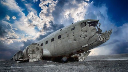 Arti Mimpi Kecelakaan Pesawat